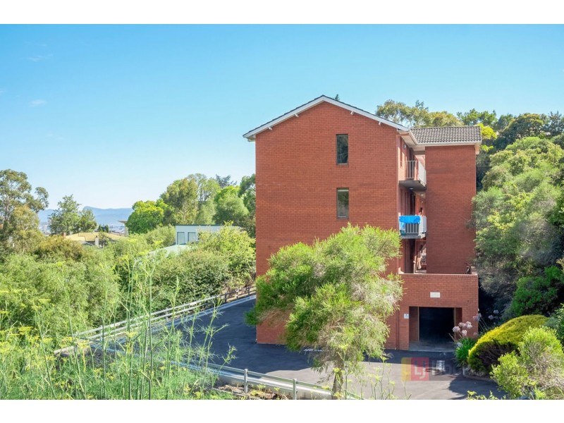 9/267 Churchill Avenue, Sandy Bay TAS 7005