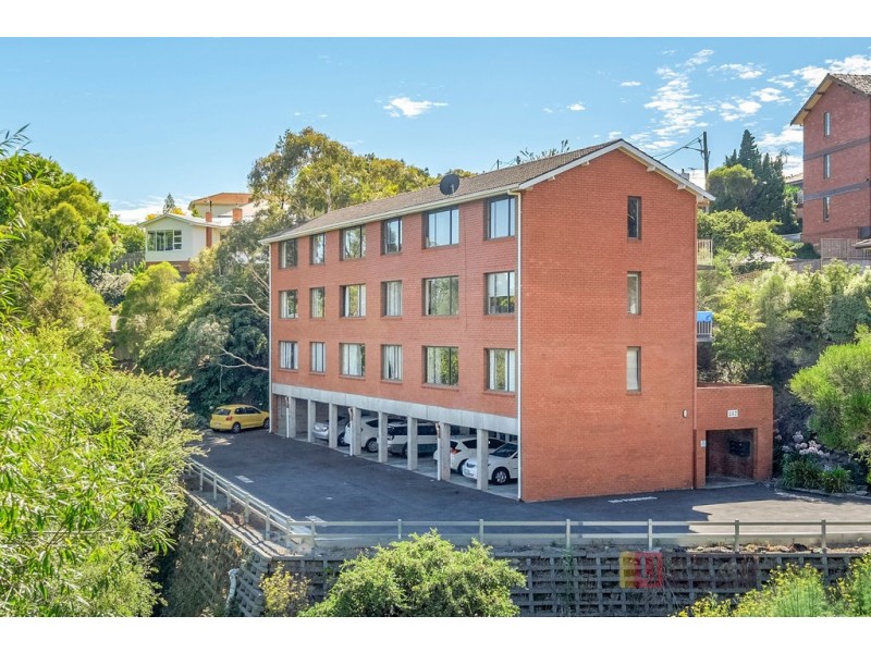 9/267 Churchill Avenue, Sandy Bay TAS 7005