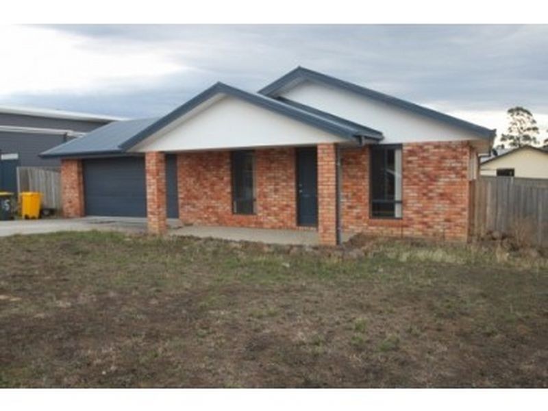 New Norfolk TAS 7140