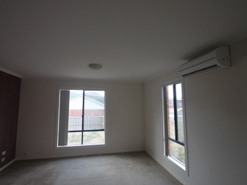 New Norfolk TAS 7140