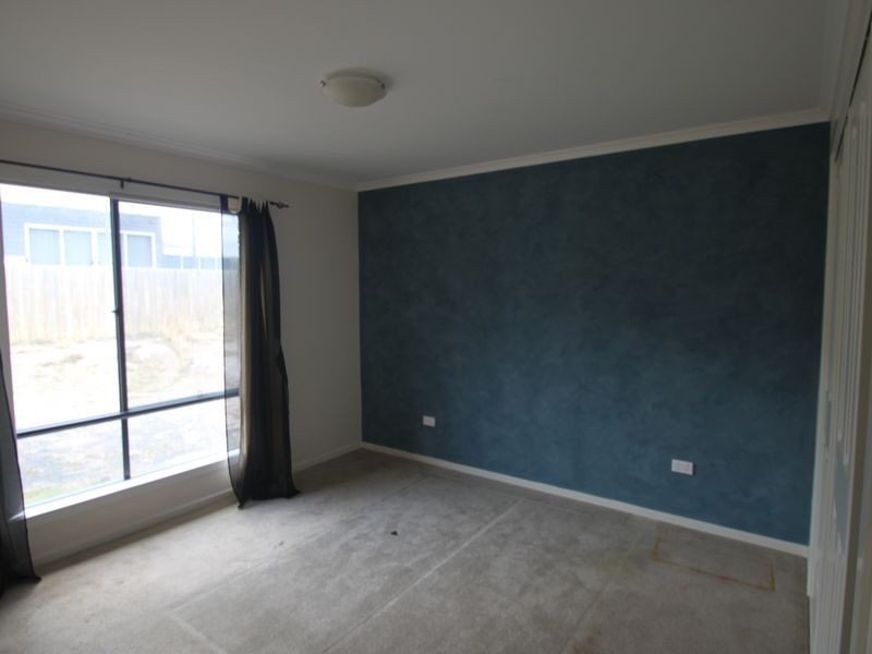 New Norfolk TAS 7140