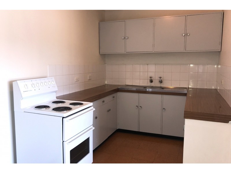 2/8 Mctavish Avenue, North Hobart TAS 7000