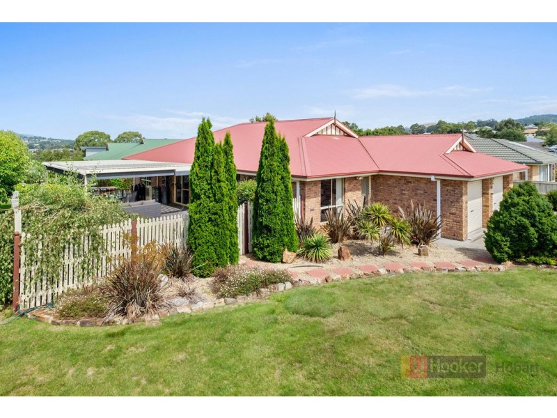 2 Iris Court, Kingston TAS 7050