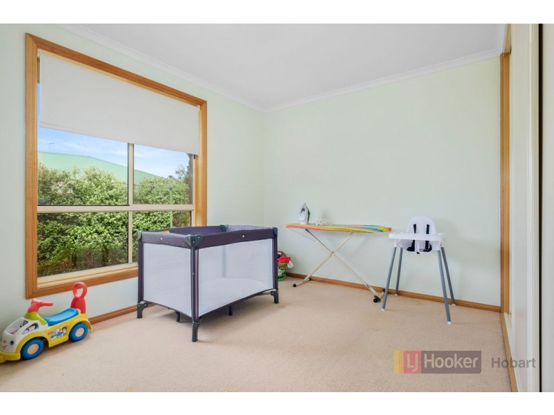 2 Iris Court, Kingston TAS 7050