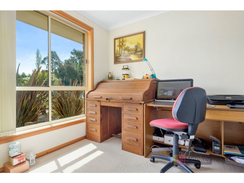 2 Iris Court, Kingston TAS 7050