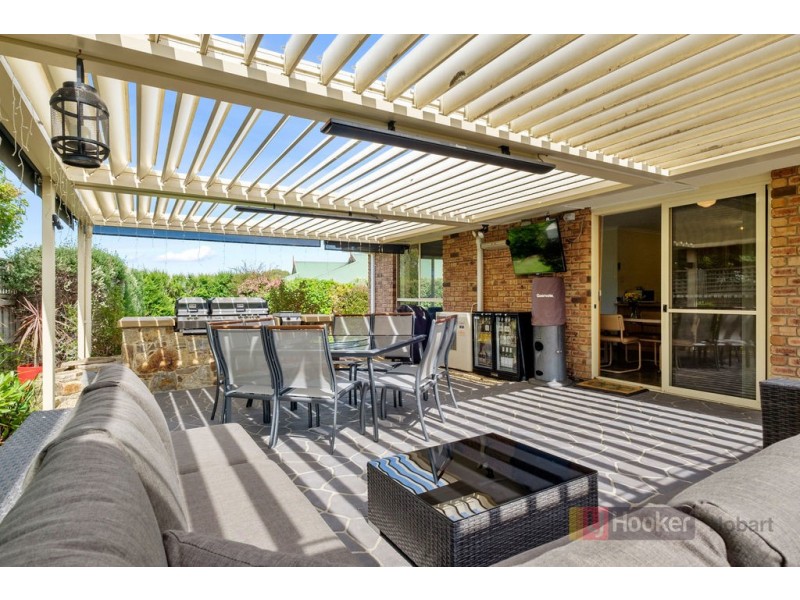 2 Iris Court, Kingston TAS 7050