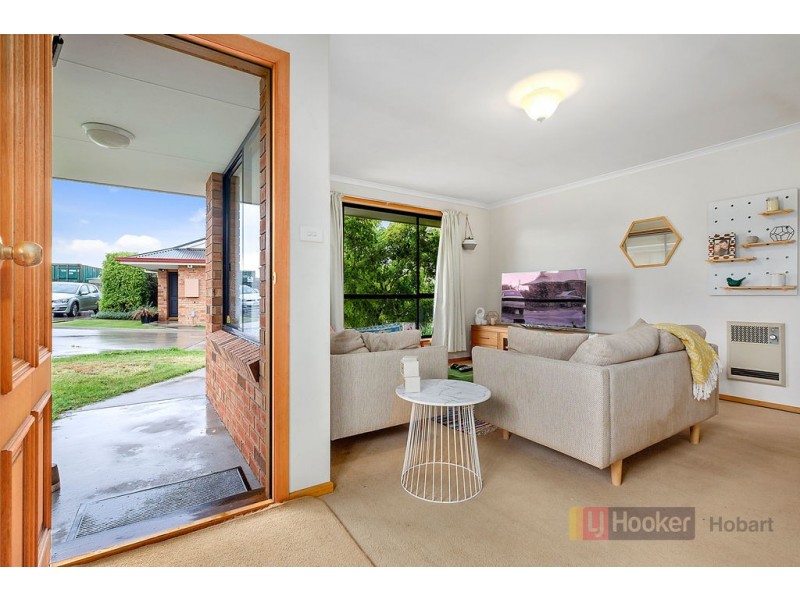 7/3 Madison Avenue, Brighton TAS 7030