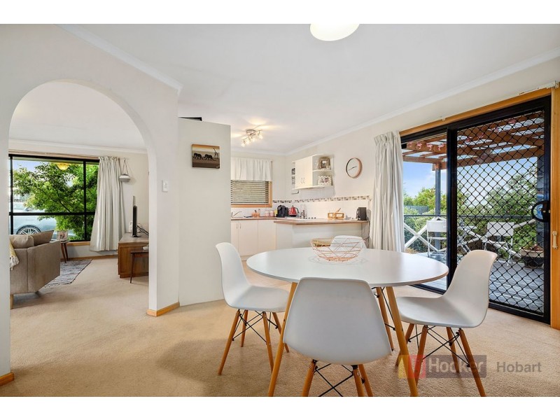 7/3 Madison Avenue, Brighton TAS 7030