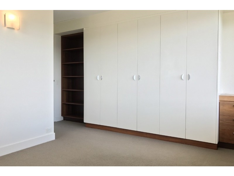 7B/33 Tower Road, New Town TAS 7008