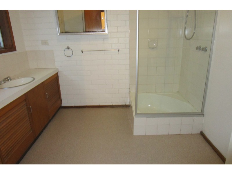 2/278 Churchill Avenue, Sandy Bay TAS 7005