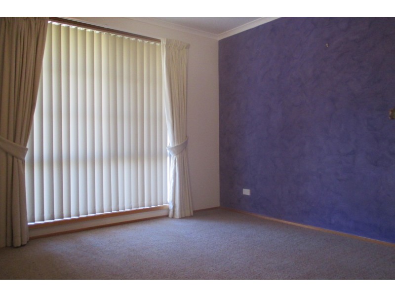 1 Buckingham Drive, Howrah TAS 7018