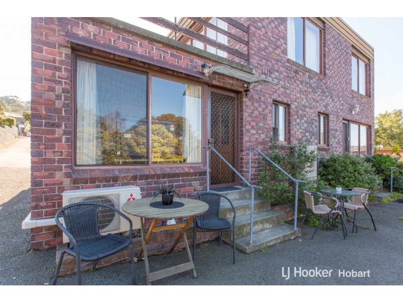 2/165 East Derwent Highway, Lindisfarne TAS 7015