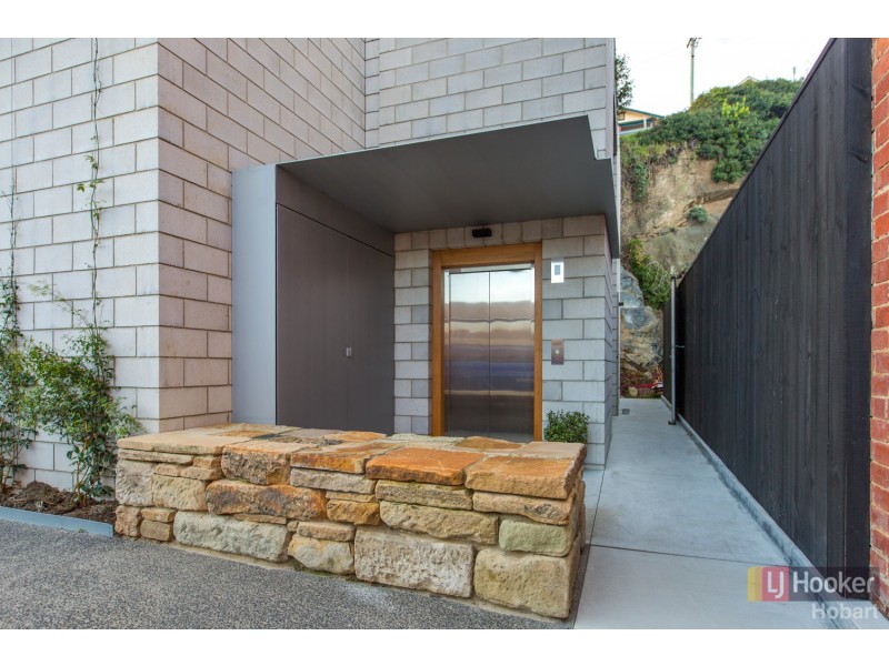 1 and 3/95 Brooker Avenue, Hobart TAS 7000