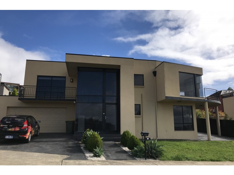 3A Shepherd Street, Sandy Bay TAS 7005