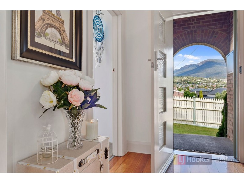 37 Pirie Street, New Town TAS 7008