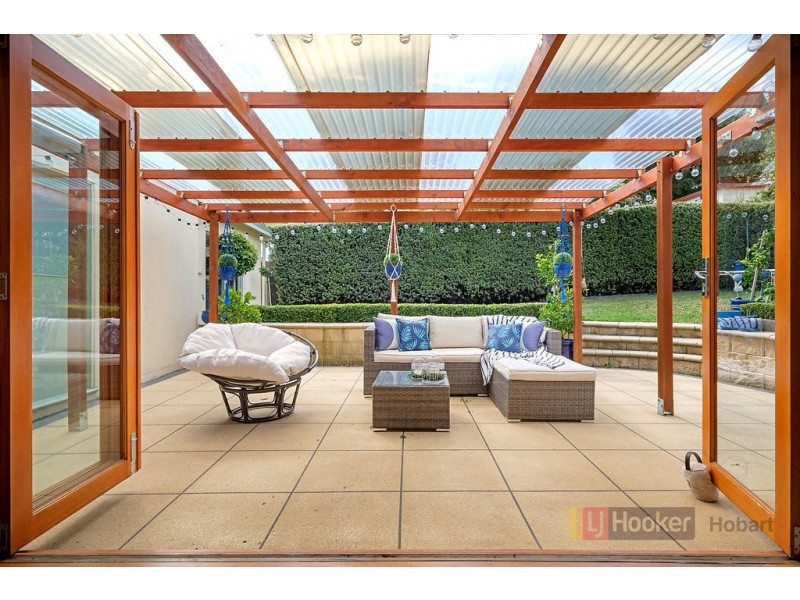 37 Pirie Street, New Town TAS 7008