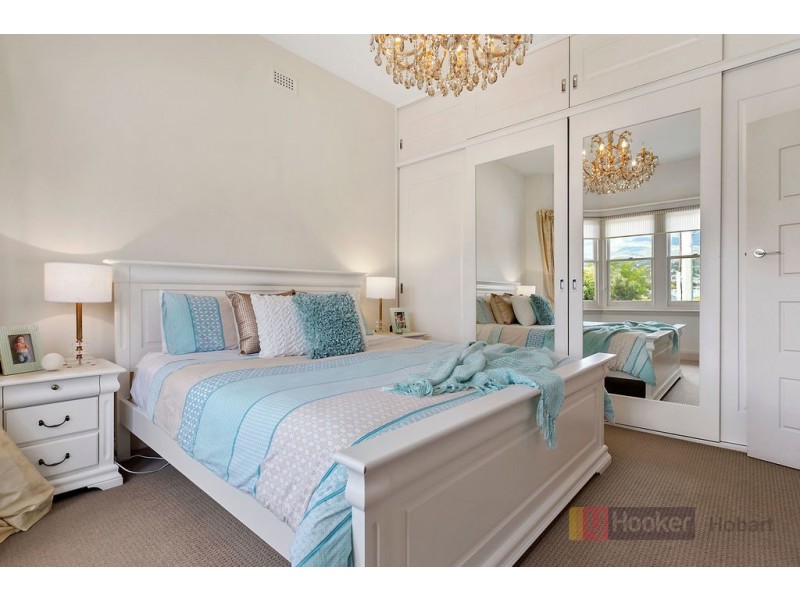 37 Pirie Street, New Town TAS 7008