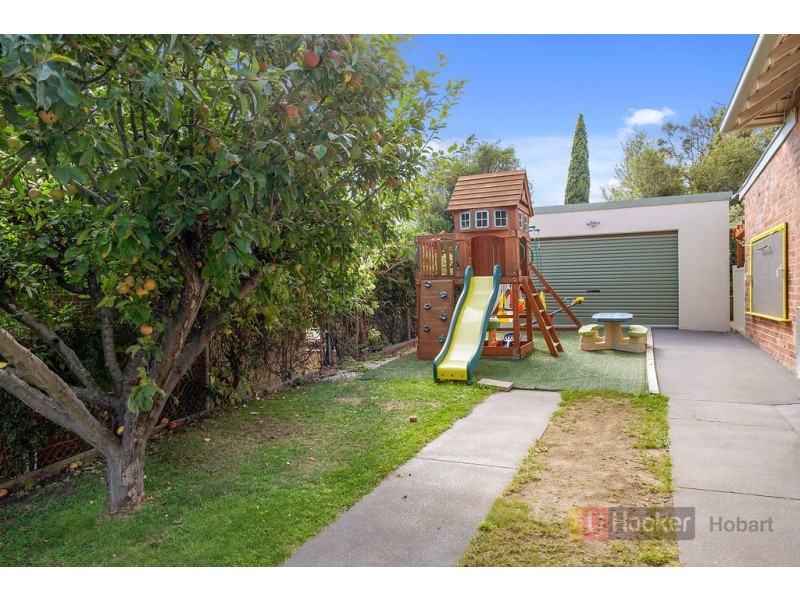 37 Pirie Street, New Town TAS 7008