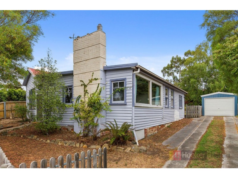 233 Roslyn Avenue, Blackmans Bay TAS 7052