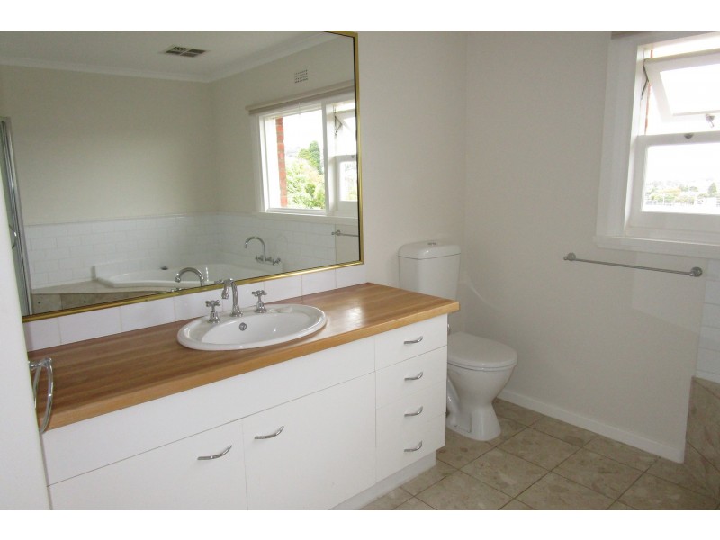 31 Sinclair Avenue, Moonah TAS 7009