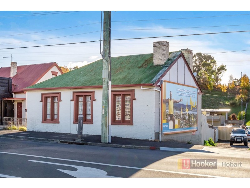 22 Risdon Road, New Town TAS 7008