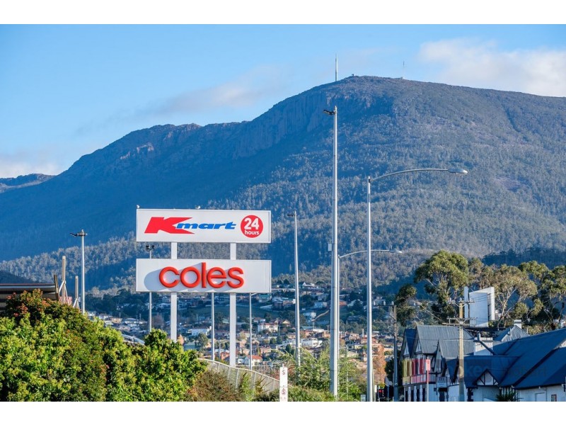 22 Risdon Road, New Town TAS 7008