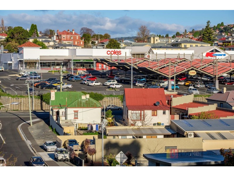 22 Risdon Road, New Town TAS 7008