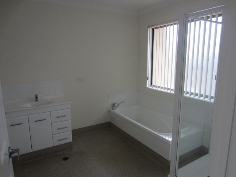 New Norfolk TAS 7140