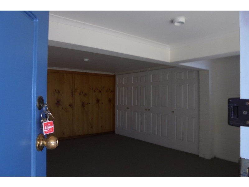 446 Churchill Avenue, Sandy Bay TAS 7005