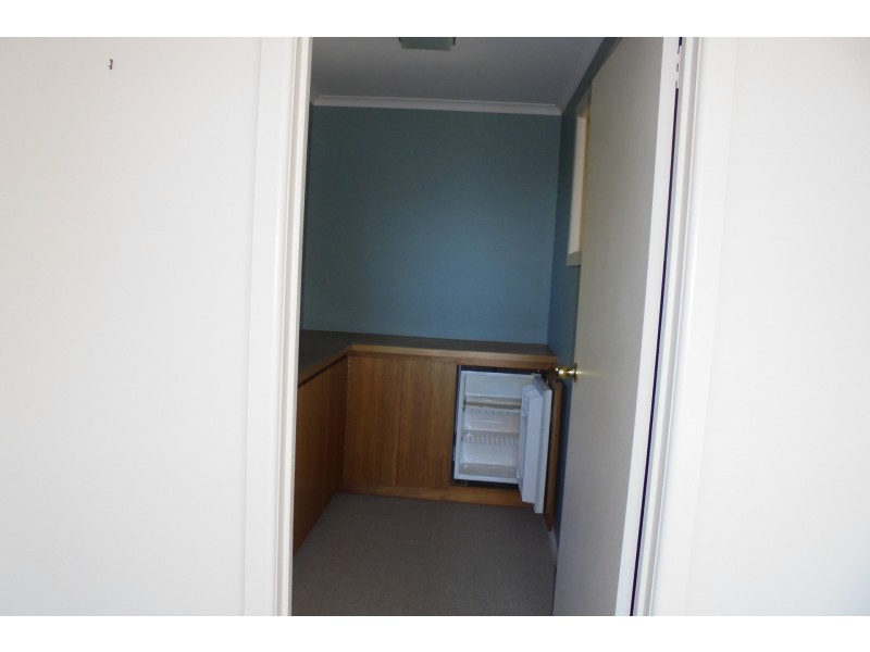 446 Churchill Avenue, Sandy Bay TAS 7005