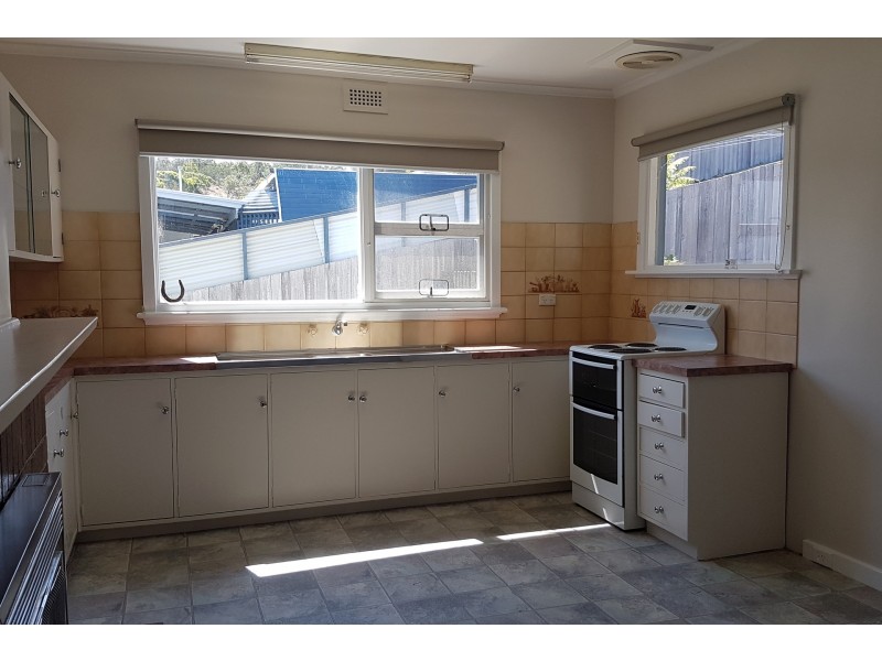 96 Clinton Road, Geilston Bay TAS 7015