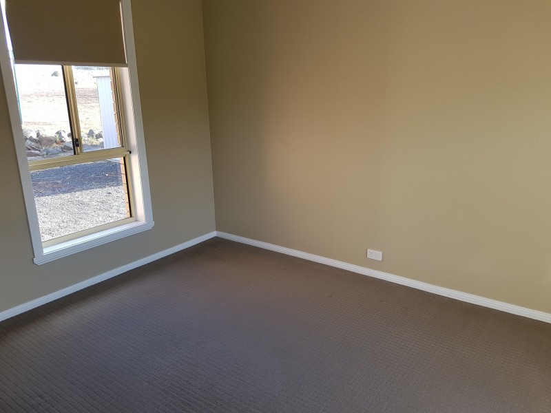 8 Dylan Street, Brighton TAS 7030