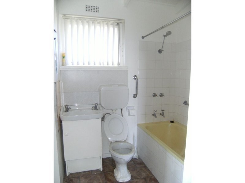 4/16 Hill Street, Bellerive TAS 7018