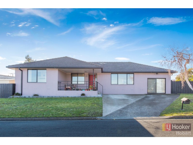 10 Hoffman Street, Midway Point TAS 7171