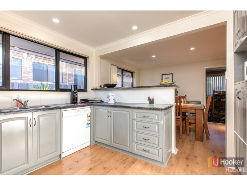 10 Hoffman Street, Midway Point TAS 7171
