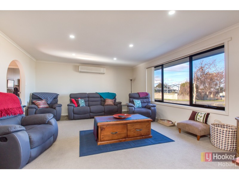 10 Hoffman Street, Midway Point TAS 7171