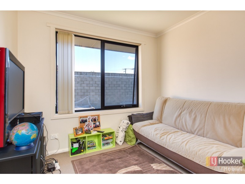 10 Hoffman Street, Midway Point TAS 7171