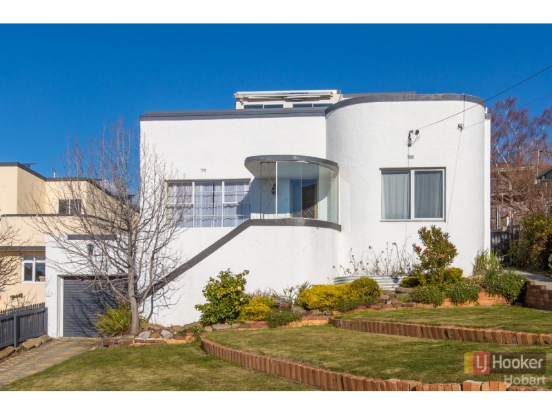 30 Suncrest Avenue, Lenah Valley TAS 7008