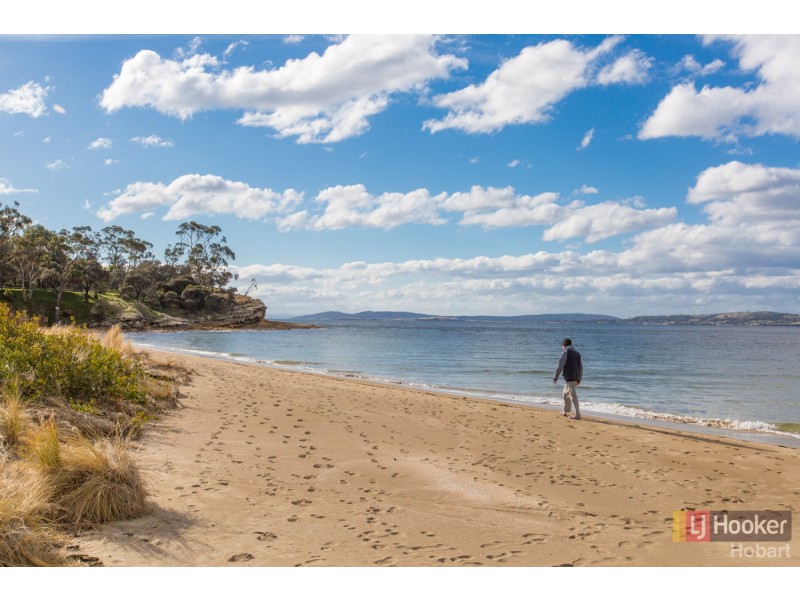 3/64-66 Crystal Downs Drive, Blackmans Bay TAS 7052