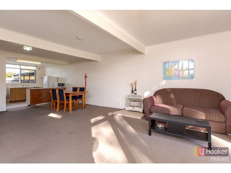 3/64-66 Crystal Downs Drive, Blackmans Bay TAS 7052