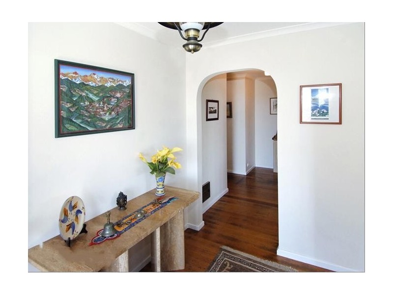 11 Amberley Crescent, Blackmans Bay TAS 7052