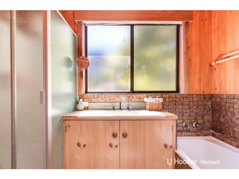 106 Waverley Street, Bellerive TAS 7018