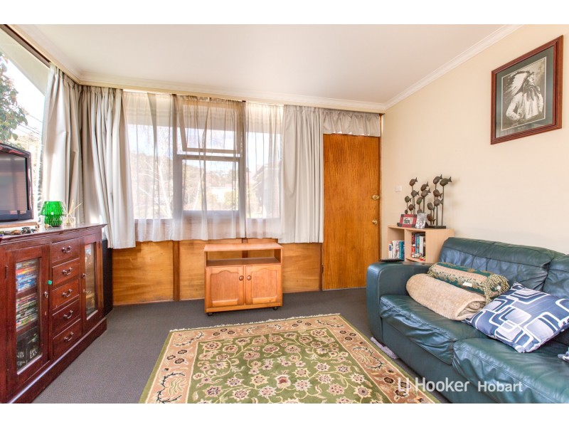 10 Burnside Avenue, New Town TAS 7008