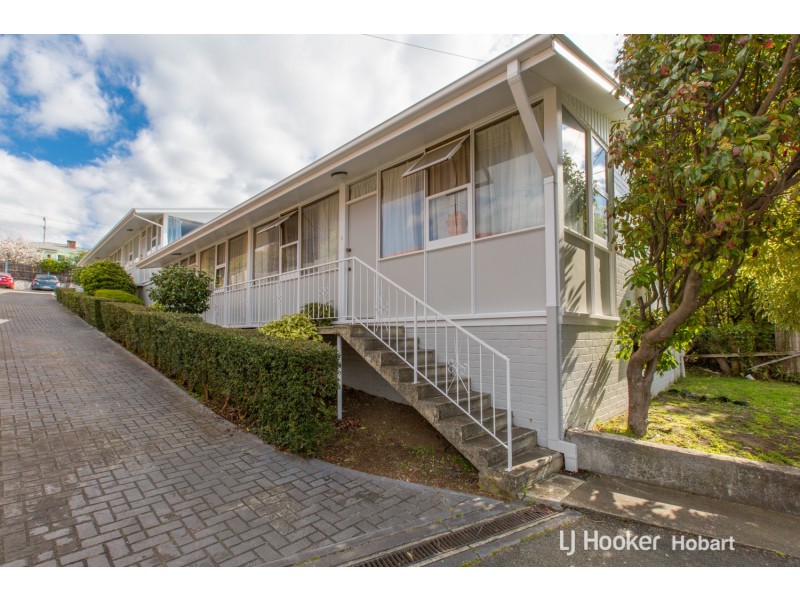 10 Burnside Avenue, New Town TAS 7008