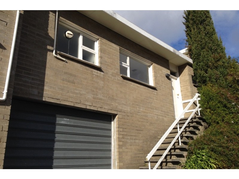 2/31 Hillborough Road, South Hobart TAS 7004