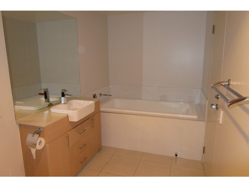 11/166 BATHURST Street, Hobart TAS 7000