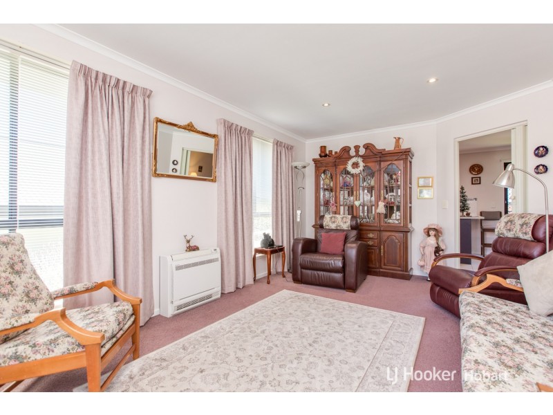 2/220 Main Road, Austins Ferry TAS 7011