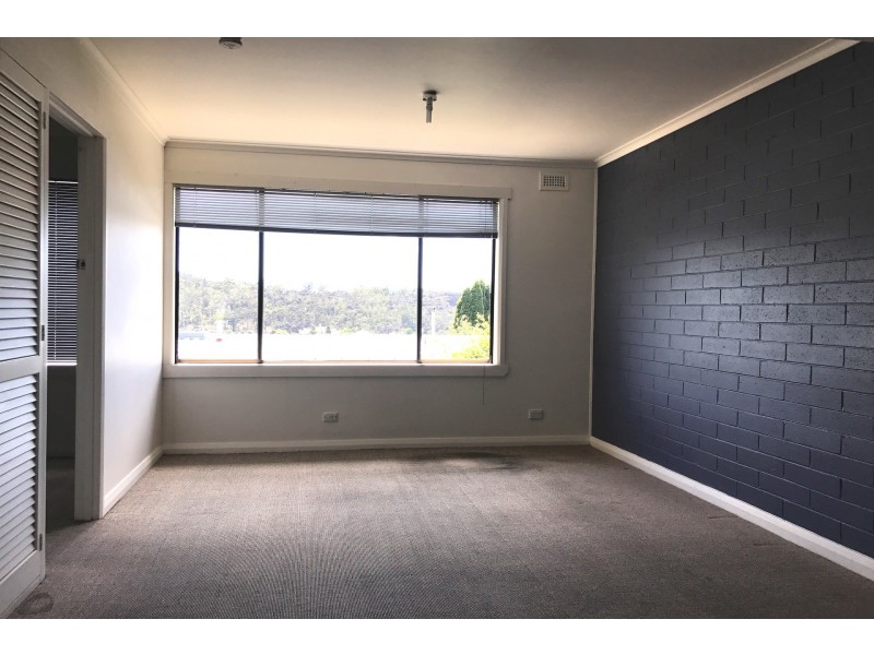 2/8 Mctavish Avenue, North Hobart TAS 7000