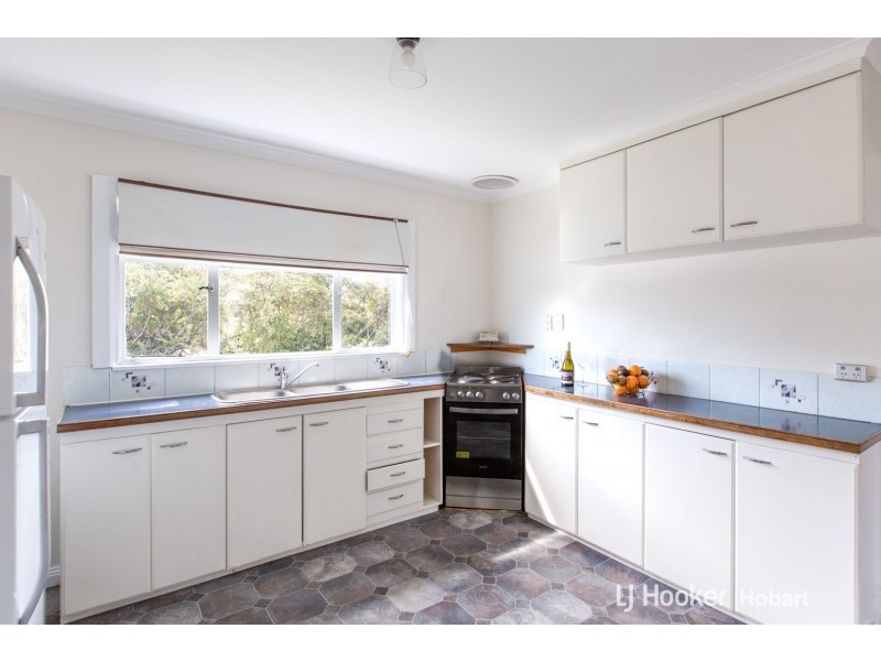 23 Cadbury Road, Claremont TAS 7011