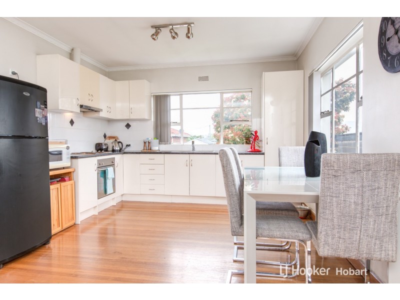 9 Ashbolt Crescent, Lutana TAS 7009
